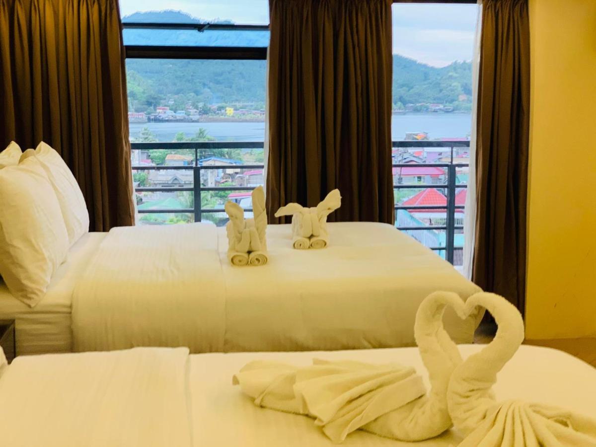 トレジャー アイランド ホテル ウィズ ミニ ウォーター アドベンチャー Masbate City エクステリア 写真