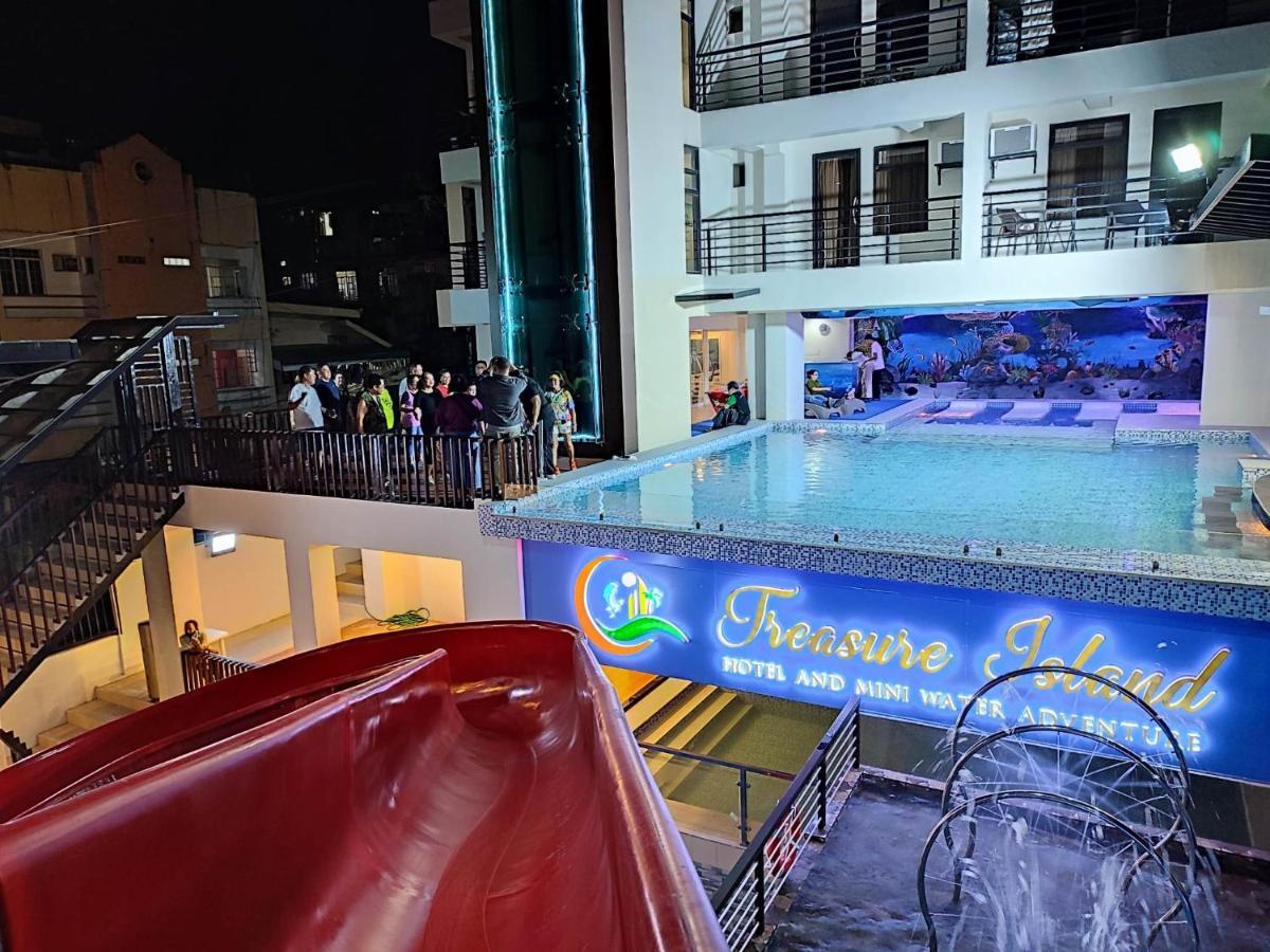トレジャー アイランド ホテル ウィズ ミニ ウォーター アドベンチャー Masbate City エクステリア 写真